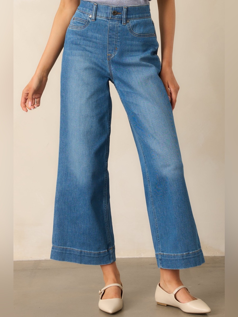 SPANX medium Wash Pull-On Cropped Wide Leg